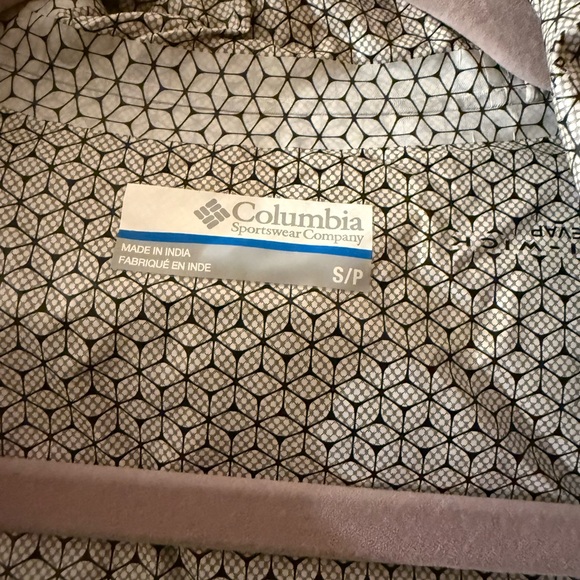 Columbia Black and Gray Geometric Duvet Cover - Picture 4 of 7